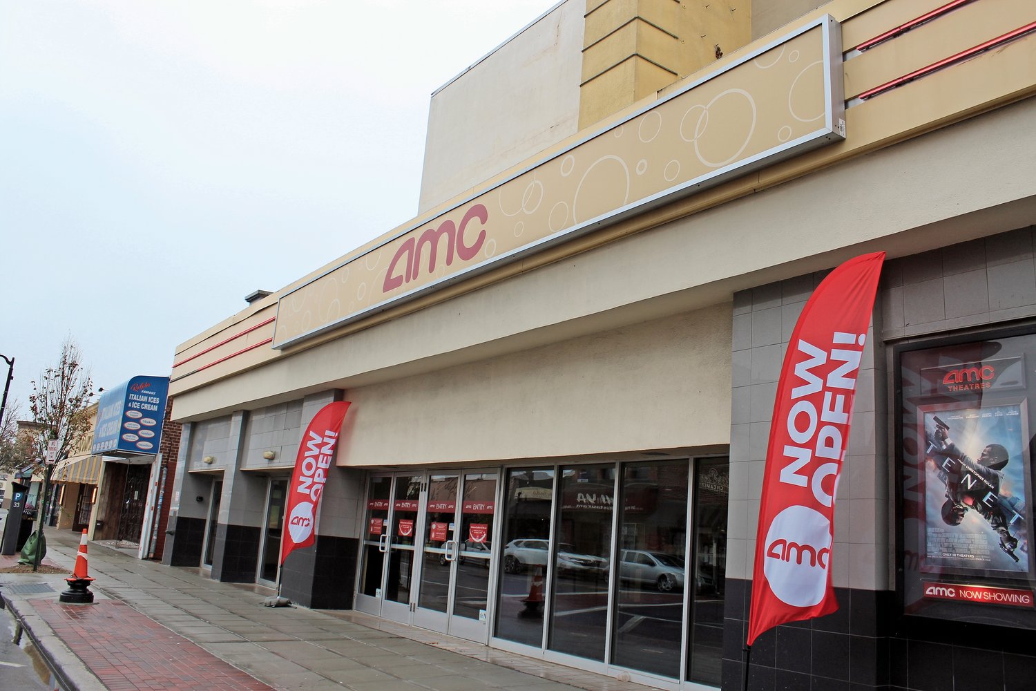 AMC Theatre reopens in Rockville Centre | Herald Community Newspapers
